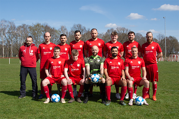 Mannschaftsfoto der 2. Herren des TSV Eintracht Hagenburg
